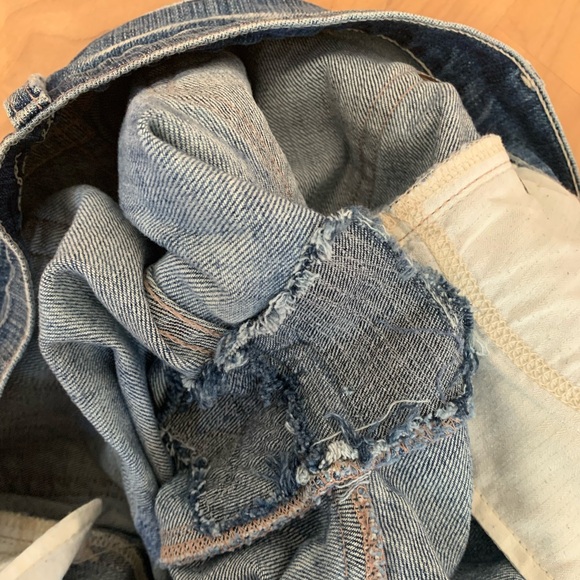 Y2K Light-Wash Flared Jeans: 7 For All Mankind - Picture 7 of 16